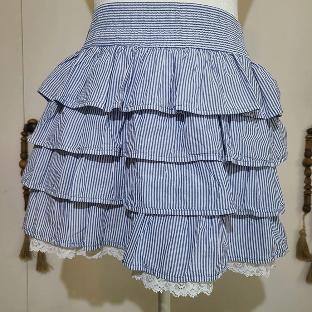 Hollister skirt